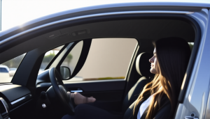 Pare-soleil latéraux : un essentiel pour le confort en voiture Lors de chaudes journées d&rsquo;été, l’intérieur de votre voiture peut rapidement se transformer en four. En quelques minutes seulement, la température peut grimper jusqu&rsquo;à des niveaux dangereux, rendant les trajets [&hellip;]